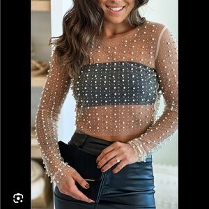 Vestique Black and Cream Pearl Sheer Crop Top Size M